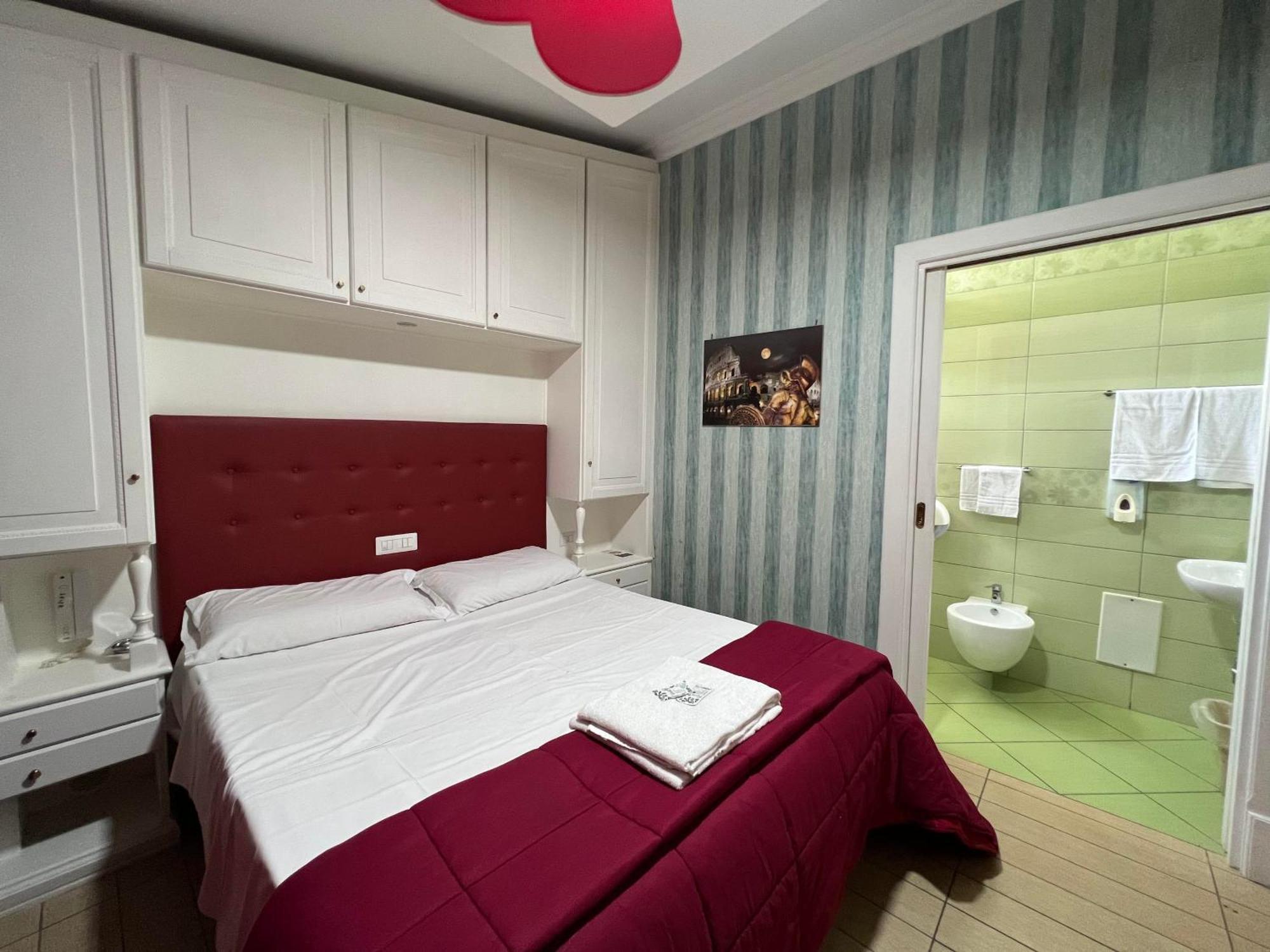 Hotel Tiffany Varcaturo Eksteriør bilde