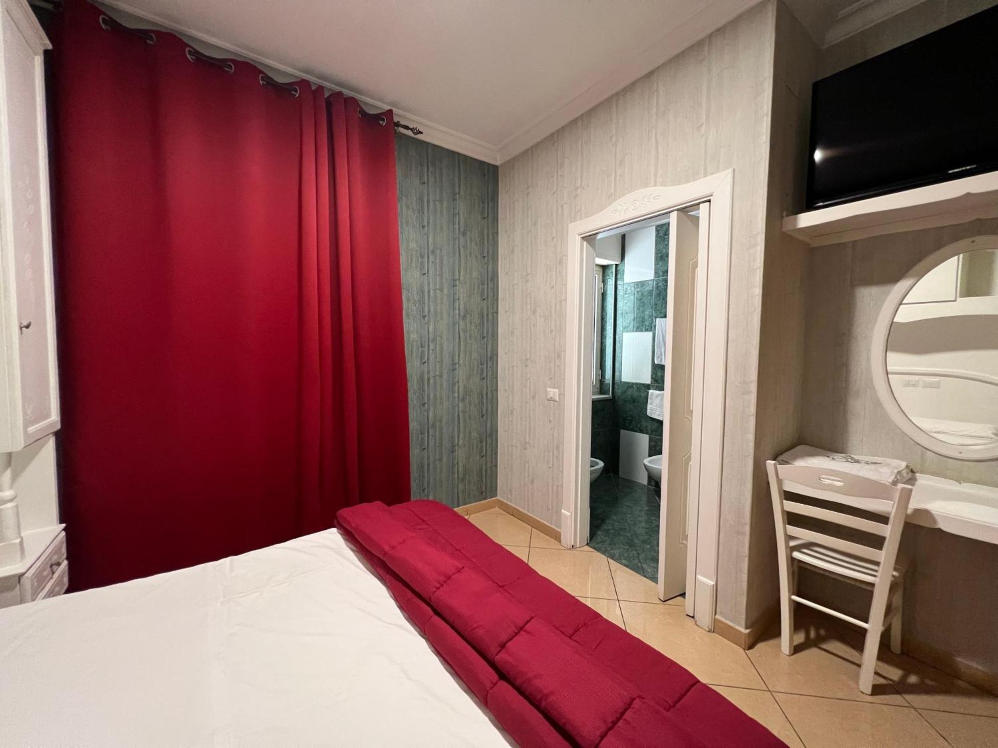 Hotel Tiffany Varcaturo Eksteriør bilde